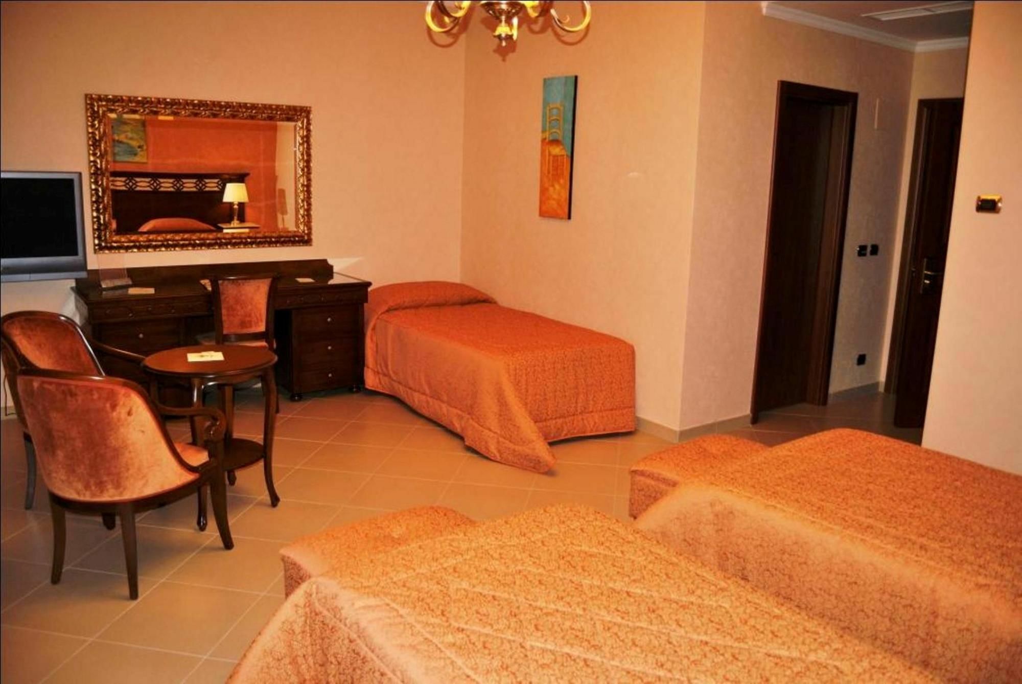 Hotel Federico II Enna Esterno foto