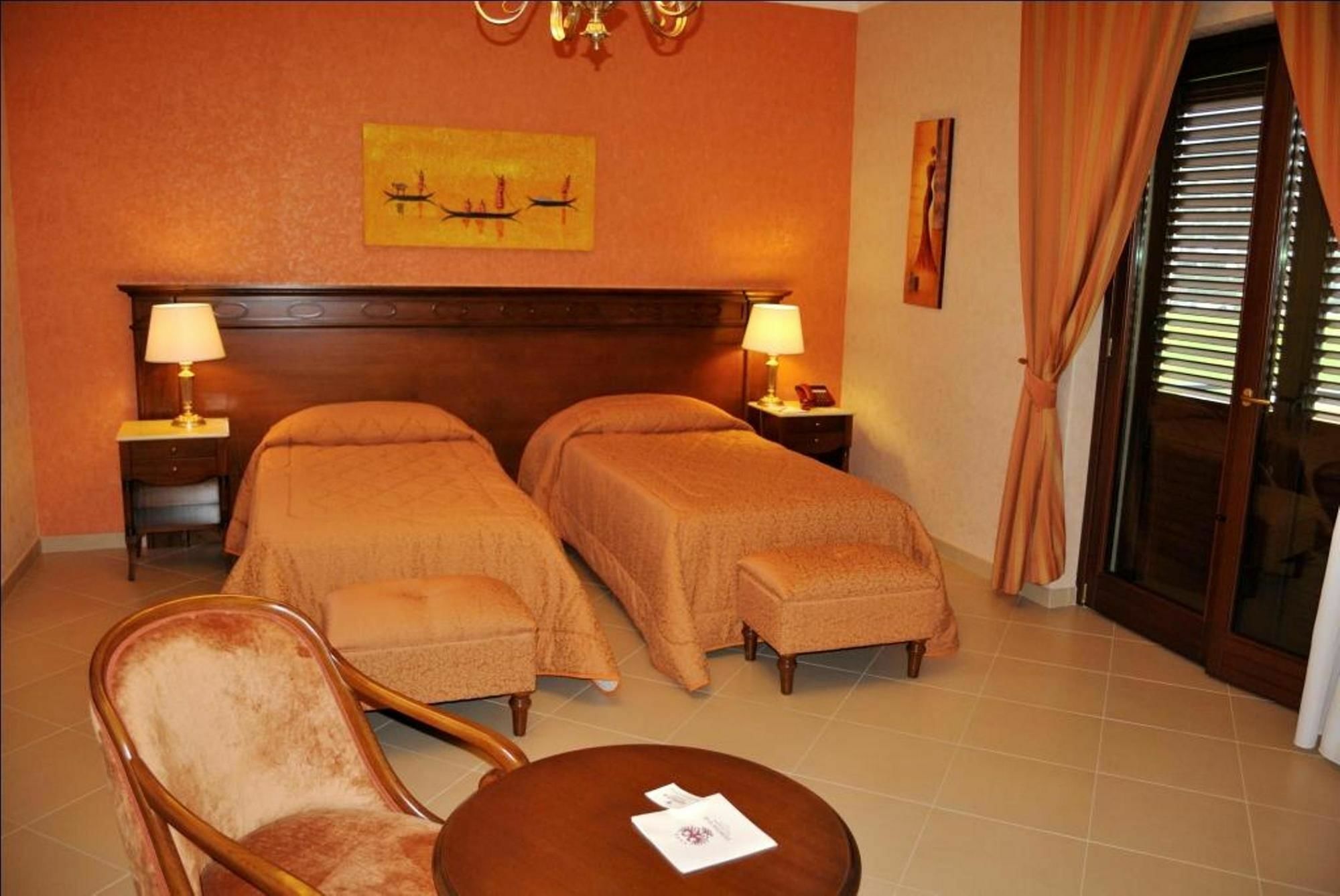 Hotel Federico II Enna Esterno foto