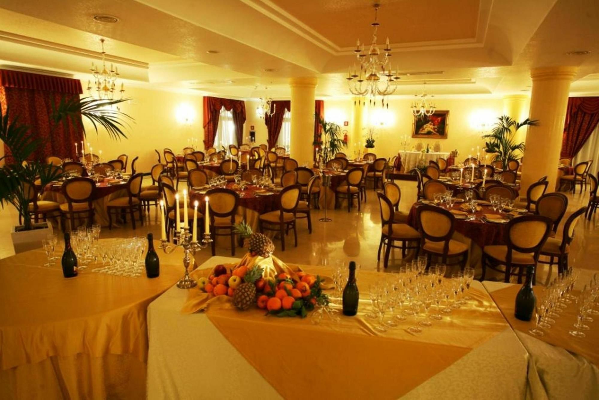 Hotel Federico II Enna Esterno foto