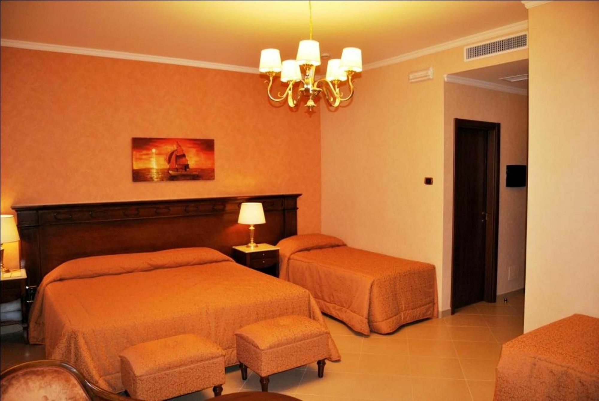 Hotel Federico II Enna Esterno foto